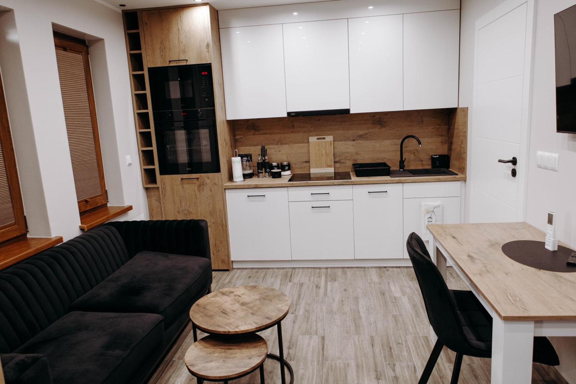 Apartament Chrobrego 10